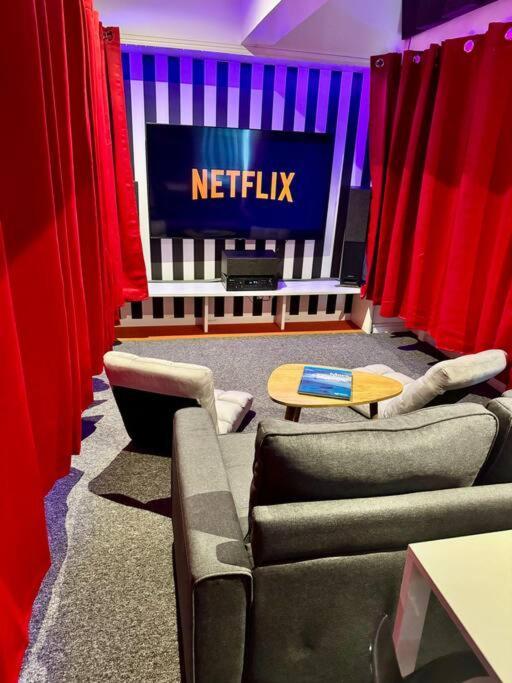 Experience Cinema Immersif Dans Appartement Renove Pres De Montmartre باريس المظهر الخارجي الصورة